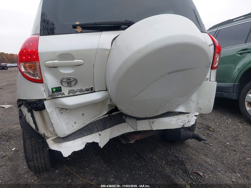 2008 Toyota Rav4 Limited V6 VIN: JTMBK31V185067512 Lot: 43600738