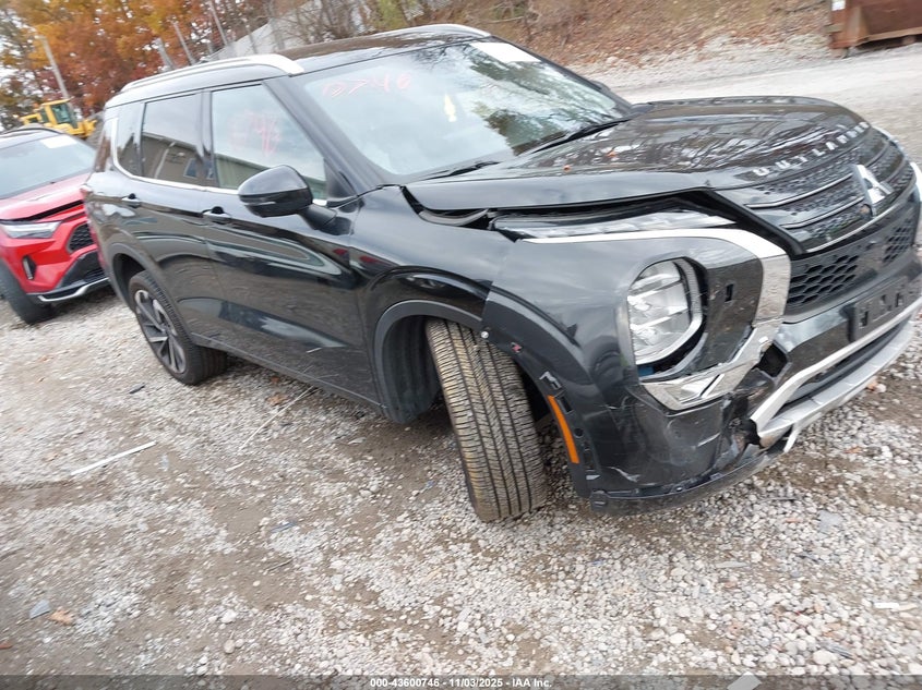 MITSUBISHI OUTLANDER SEL SPECIAL EDITION