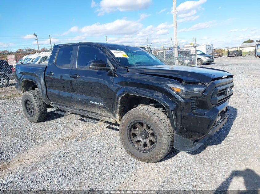 TOYOTA TACOMA SR5
