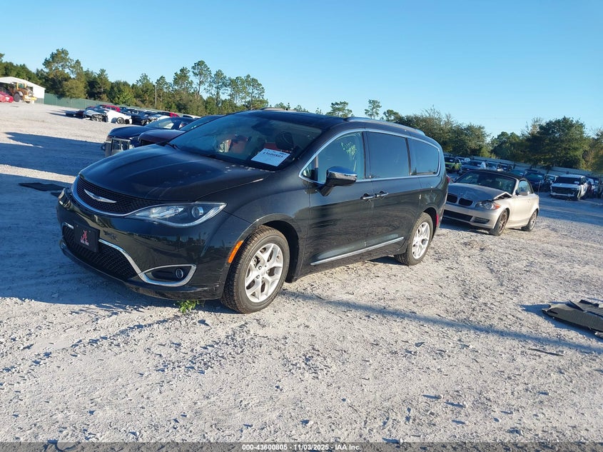 2020 CHRYSLER PACIFICA LIMITED - 2C4RC1GG0LR109673