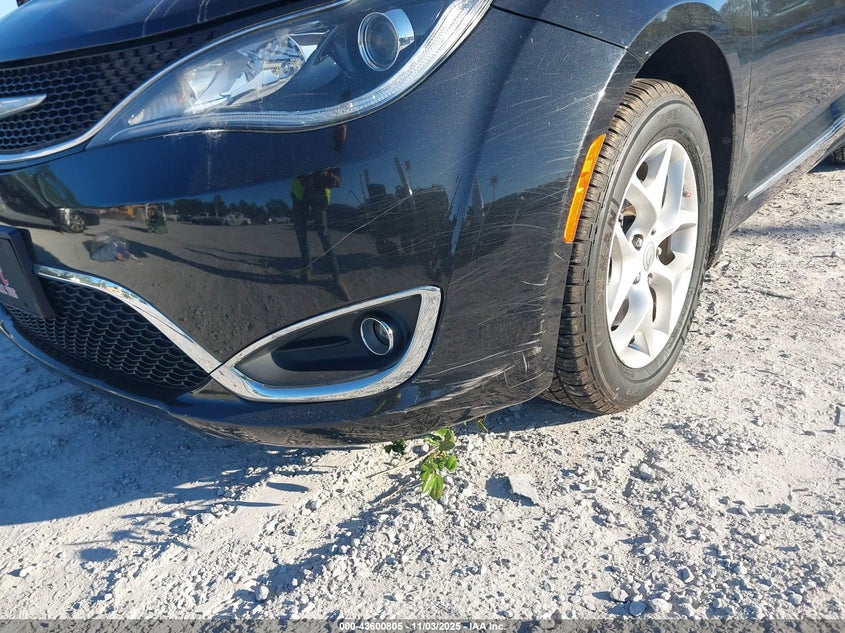 2020 CHRYSLER PACIFICA LIMITED - 2C4RC1GG0LR109673