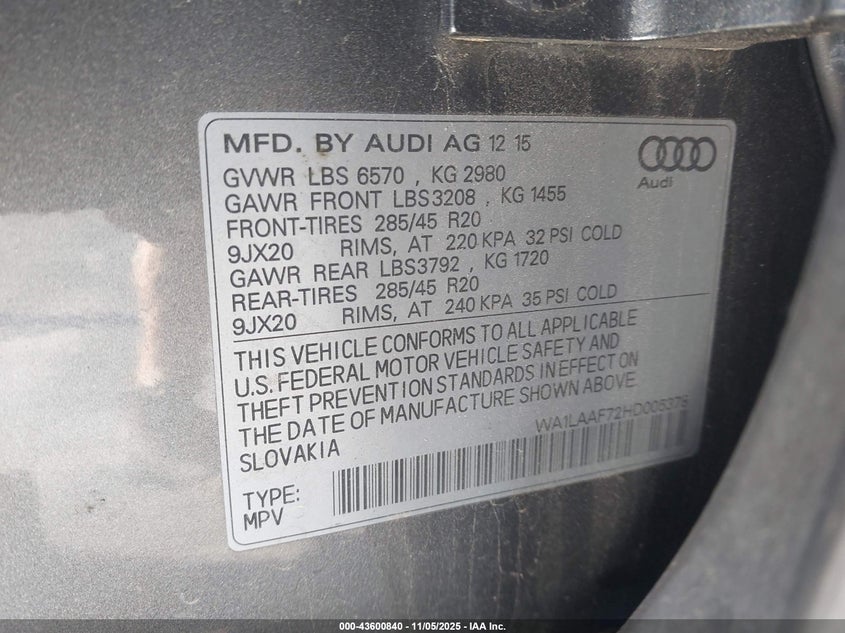 WA1LAAF72HD005378 2017 AUDI Q7 photo no. 9