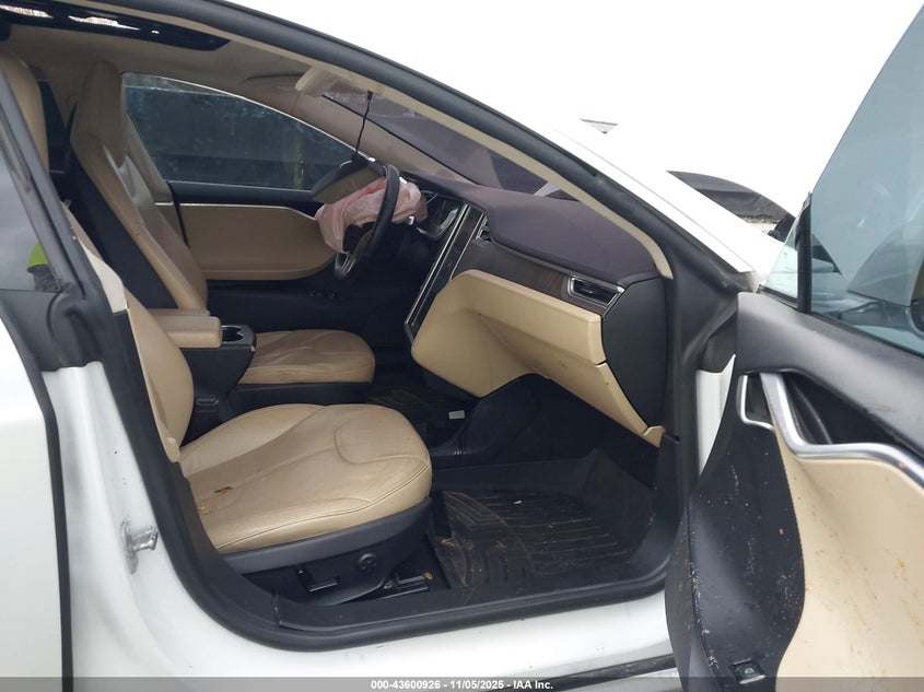 5YJSA1CN4DFP17026 2013 TESLA MODEL S photo no. 5