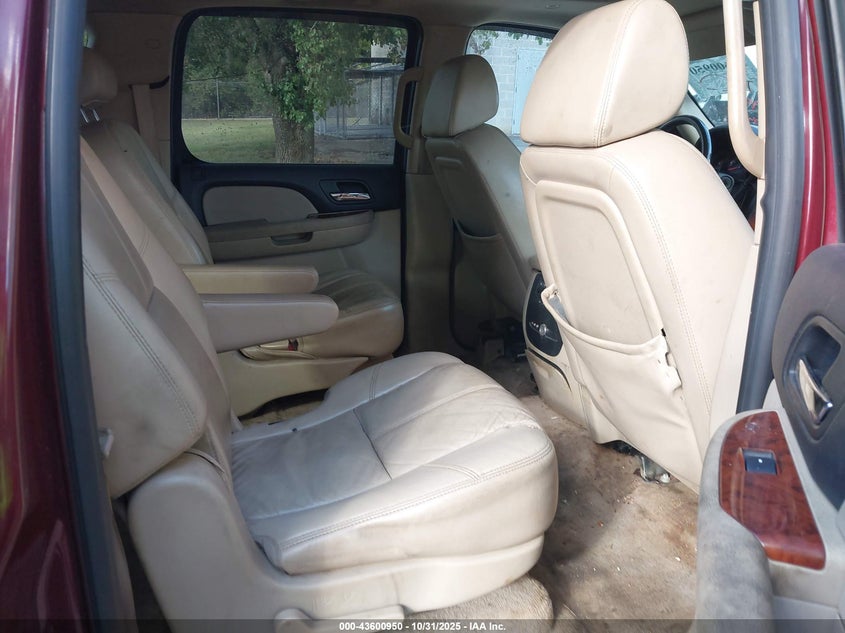 2008 Chevrolet Suburban 1500 Ltz VIN: 1GNFK16358J218377 Lot: 43600950