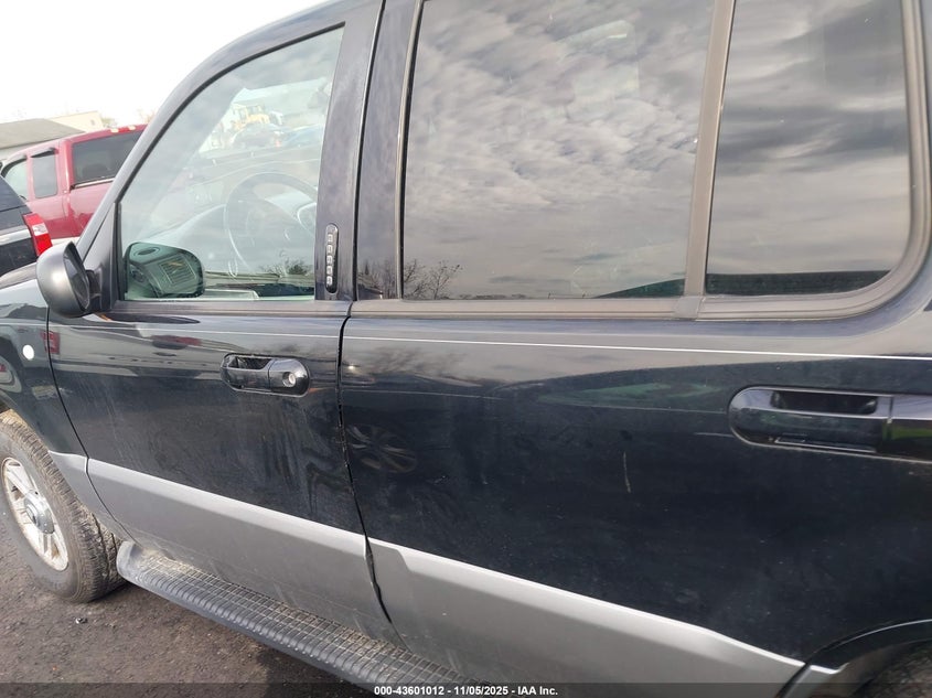 2003 Mercury Mountaineer VIN: 4M2ZU86K73UJ21439 Lot: 43601012