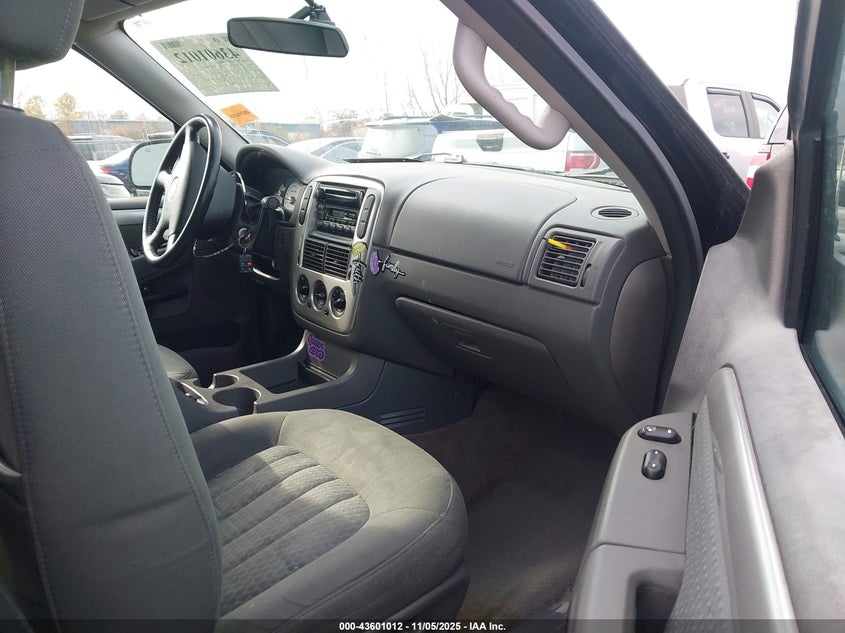 4M2ZU86K73UJ21439 2003 MERCURY MOUNTAINEER photo no. 5