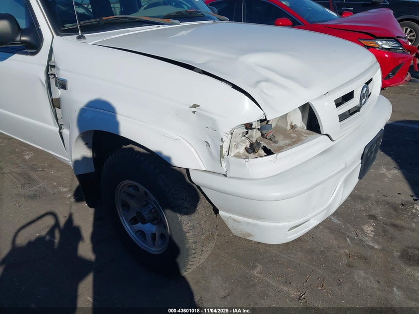 2002 Mazda B3000 Ds VIN: 4F4YR16U72TM01773 Lot: 43601018