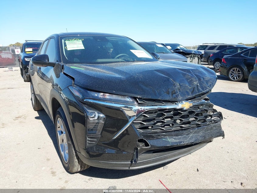 CHEVROLET TRAX FWD LS