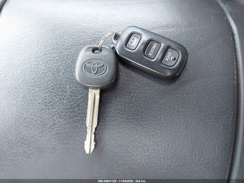 2006 Toyota 4Runner Limited V6 VIN: JTEBU17R260104064 Lot: 43601129