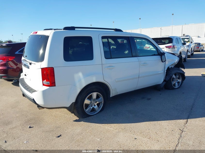 5FNYF3H48BB006157 2011 HONDA PILOT photo no. 4