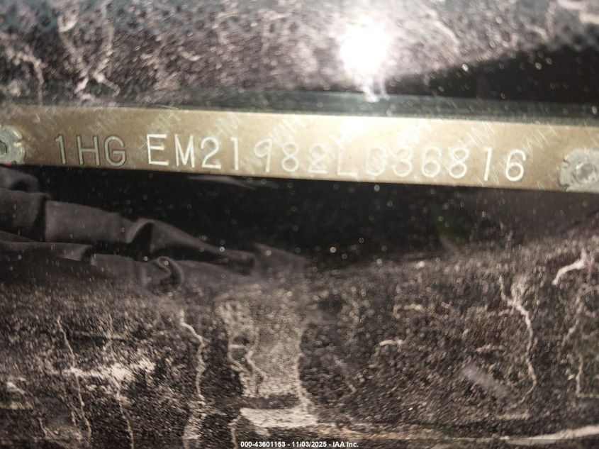 2002 Honda Civic Ex VIN: 1HGEM21982L036816 Lot: 43601153