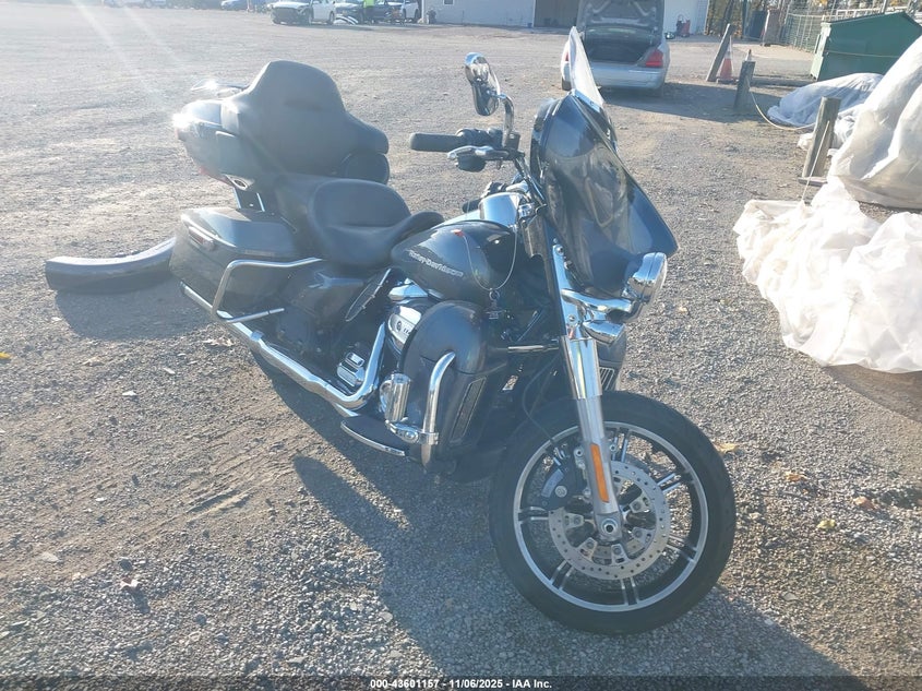 2021 HARLEY-DAVIDSON FLHTK - 1HD1KEF16MB607296