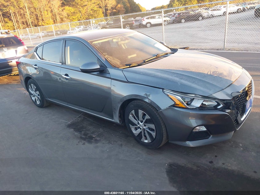 NISSAN ALTIMA S FWD