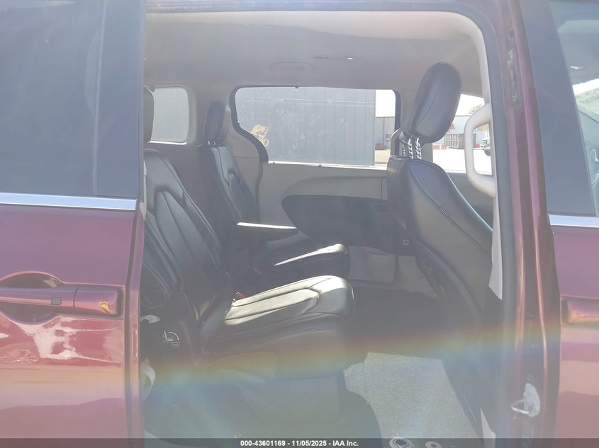 2020 Chrysler Voyager Lxi VIN: 2C4RC1DG0LR264650 Lot: 43601169