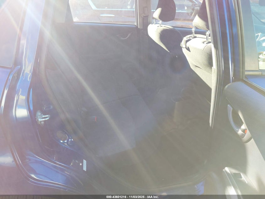 2009 Honda Fit Sport VIN: JHMGE884X9S053892 Lot: 43601216