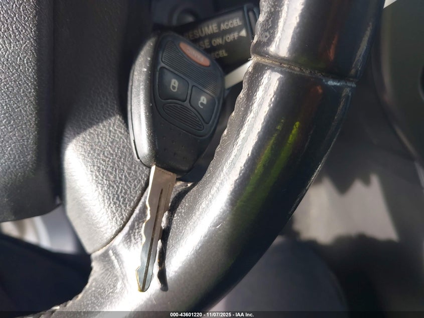 2007 Jeep Compass Sport VIN: 1J8FT47W47D342727 Lot: 43601220