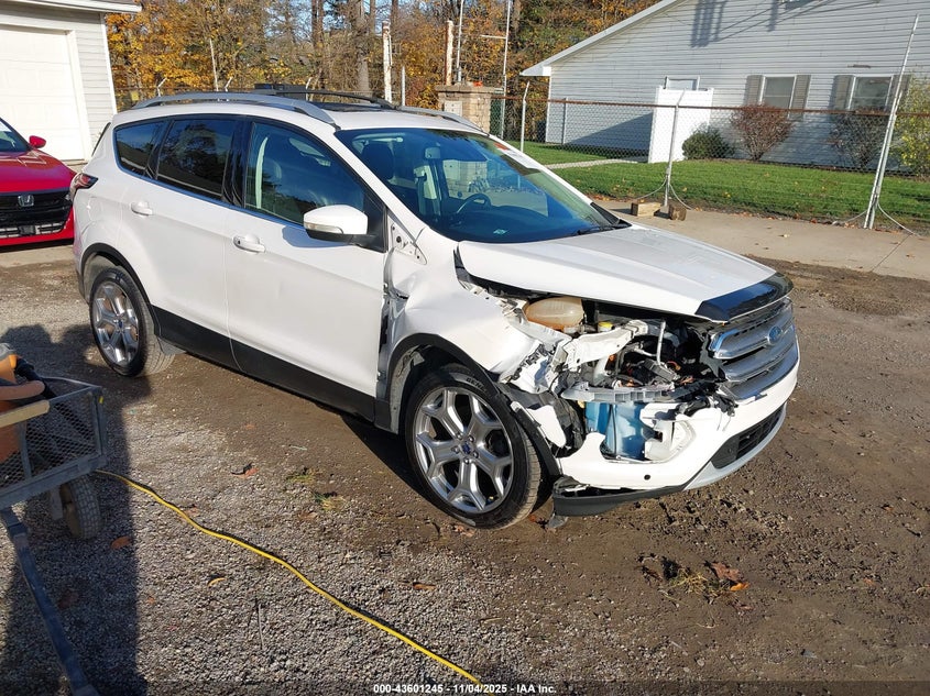 FORD ESCAPE TITANIUM