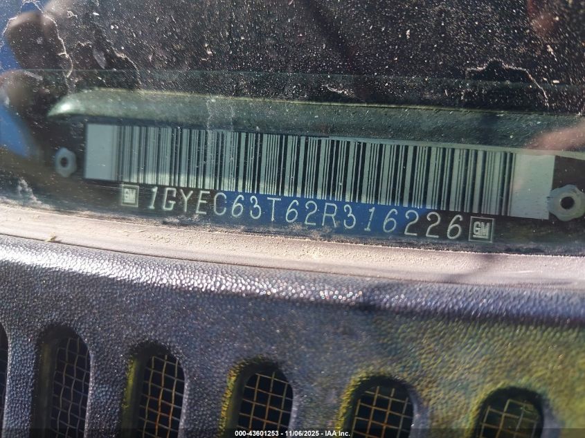 2002 Cadillac Escalade Standard VIN: 1GYEC63T62R316226 Lot: 43601253