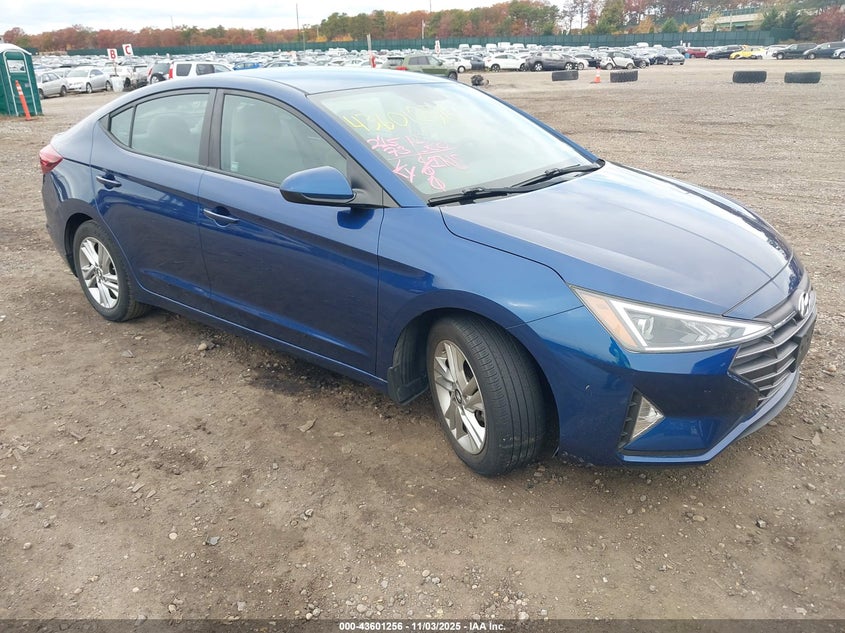 HYUNDAI ELANTRA SEL