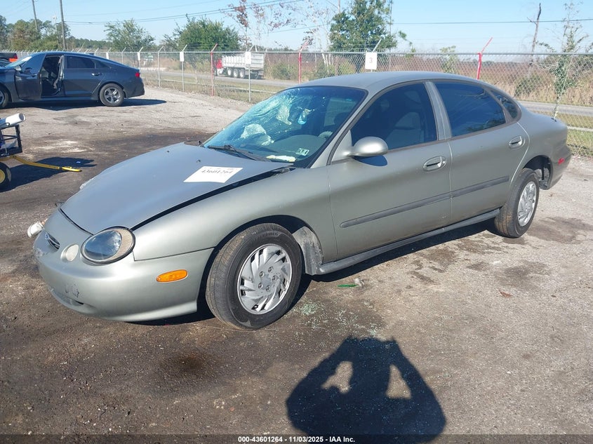 1FAFP53U9XG269915 1999 FORD TAURUS photo no. 2