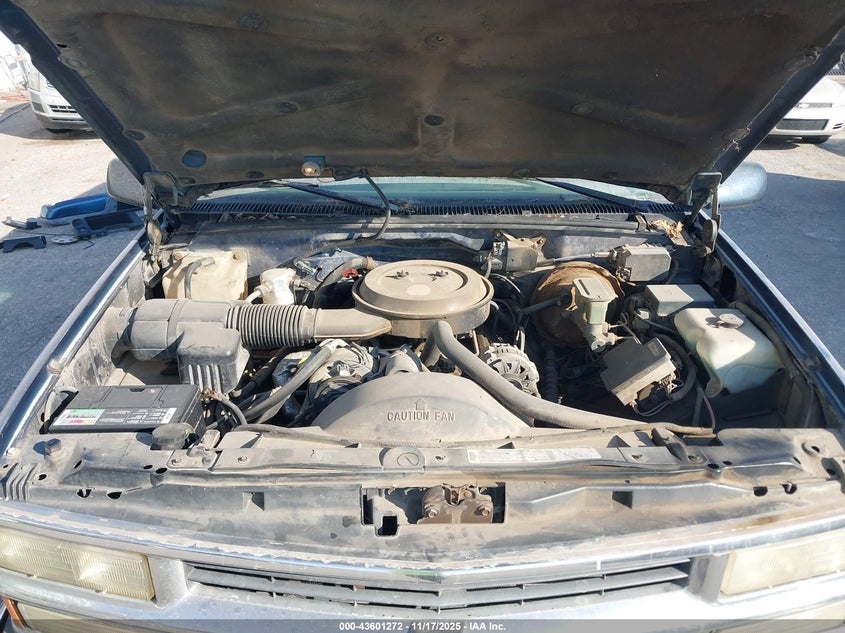 1995 Chevrolet Suburban K1500 VIN: 1GNFK16K1SJ457388 Lot: 43601272