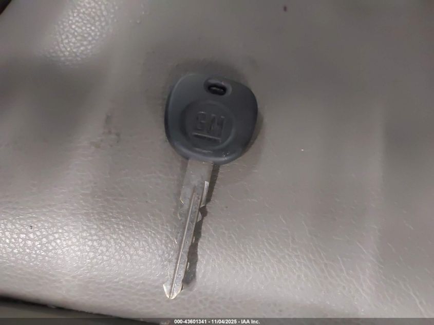 2005 Chevrolet Tahoe Z71 VIN: 1GNEK13Z15R271417 Lot: 43601341