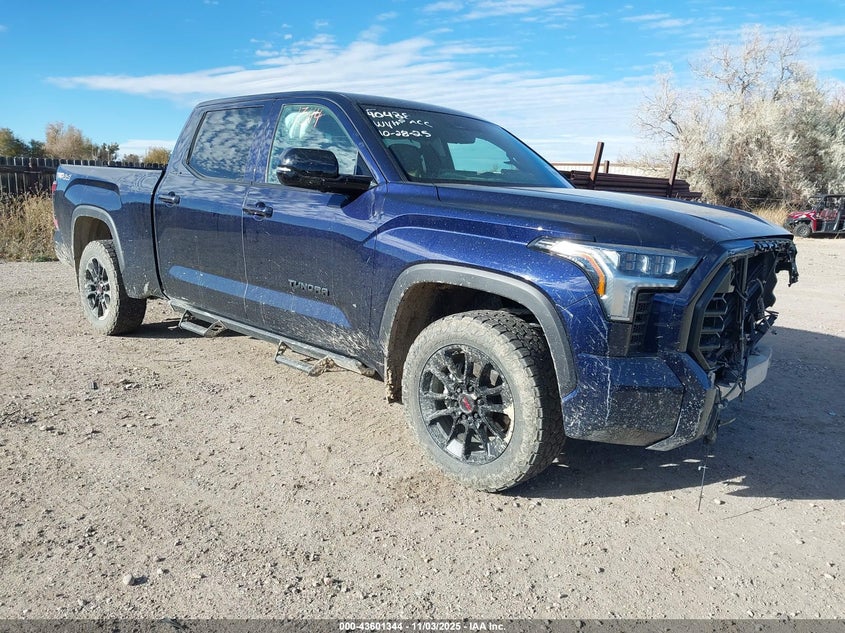 TOYOTA TUNDRA LIMITED