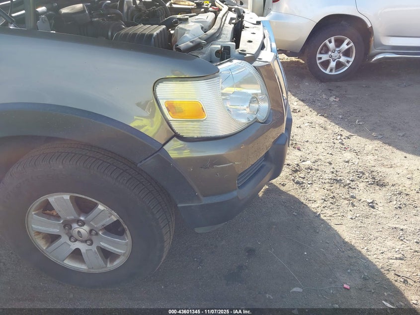 2007 Ford Explorer Sport Trac Xlt VIN: 1FMEU51K17UA04712 Lot: 43601345