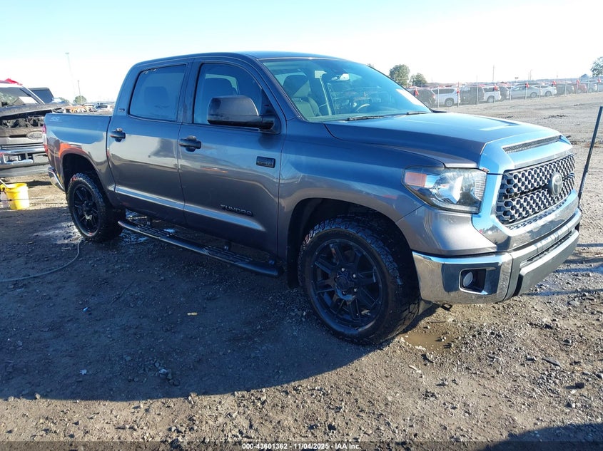 TOYOTA TUNDRA SR5