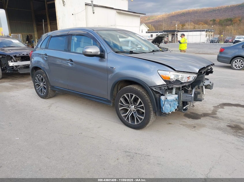 2018 MITSUBISHI OUTLANDER SPORT 2.0 ES - JA4AR3AU8JZ003300