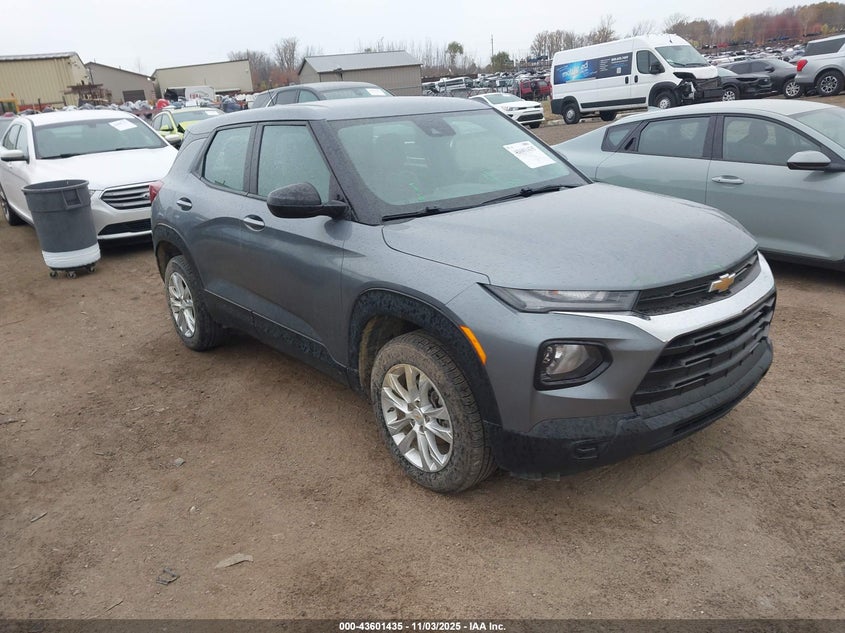 CHEVROLET TRAILBLAZER AWD LS