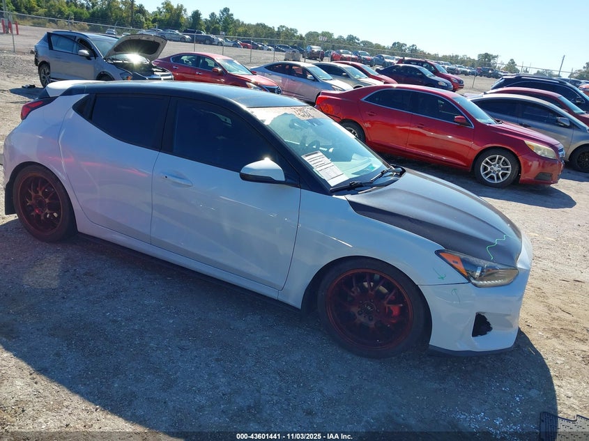 HYUNDAI VELOSTER 2.0 PREMIUM