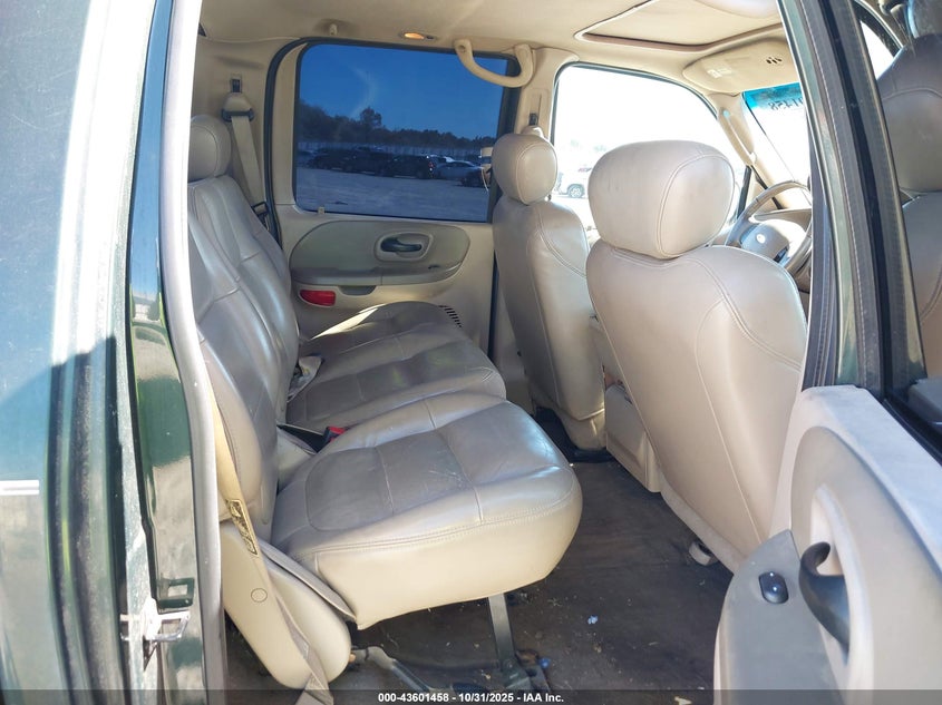 2002 Ford F-150 Lariat/Xlt VIN: 1FTRW08L32KE28401 Lot: 43601458