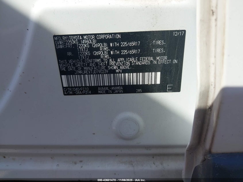 2018 TOYOTA RAV4 HYBRID LE - JTMRJREV7JD190239