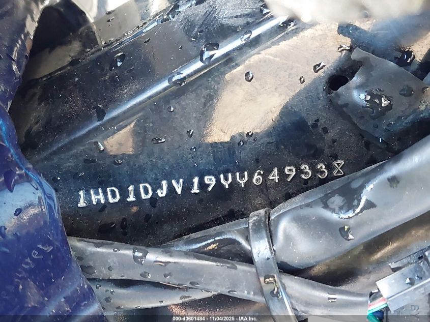 2000 Harley-Davidson Flht Classic VIN: 1HD1DJV19YY649338 Lot: 43601484