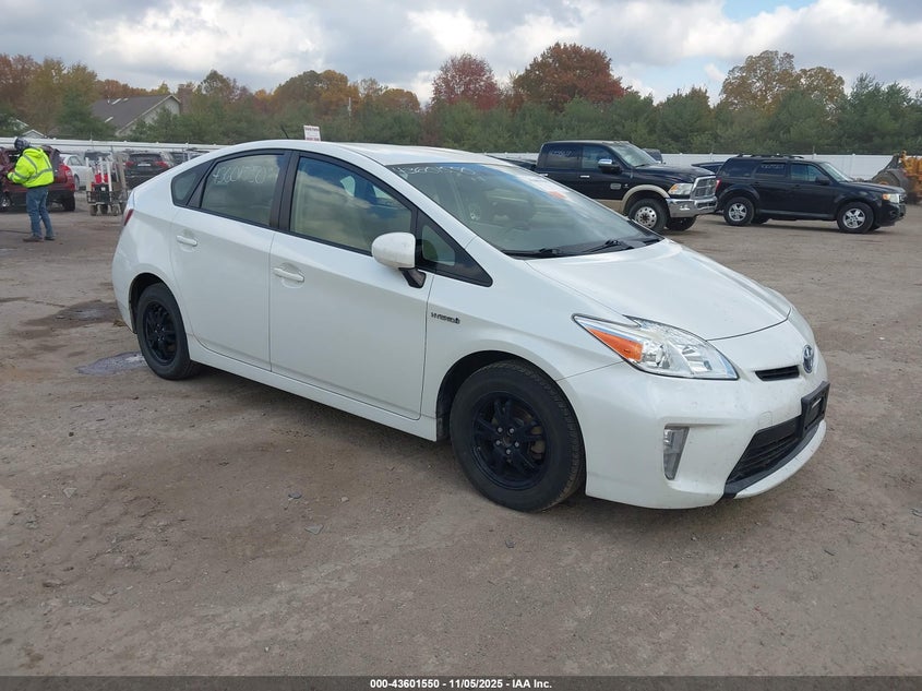 TOYOTA PRIUS TWO