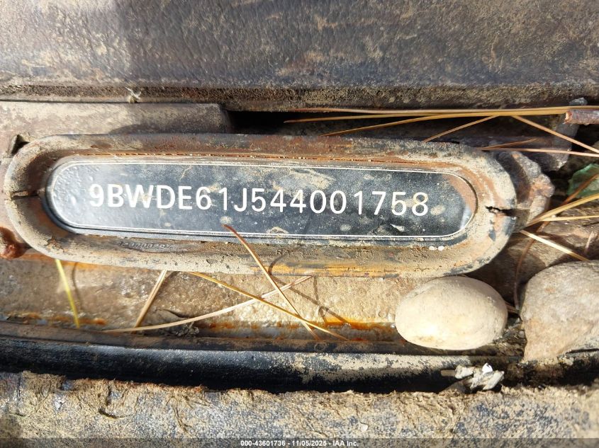 2004 Volkswagen Gti 1.8T VIN: 9BWDE61J544001758 Lot: 43601736