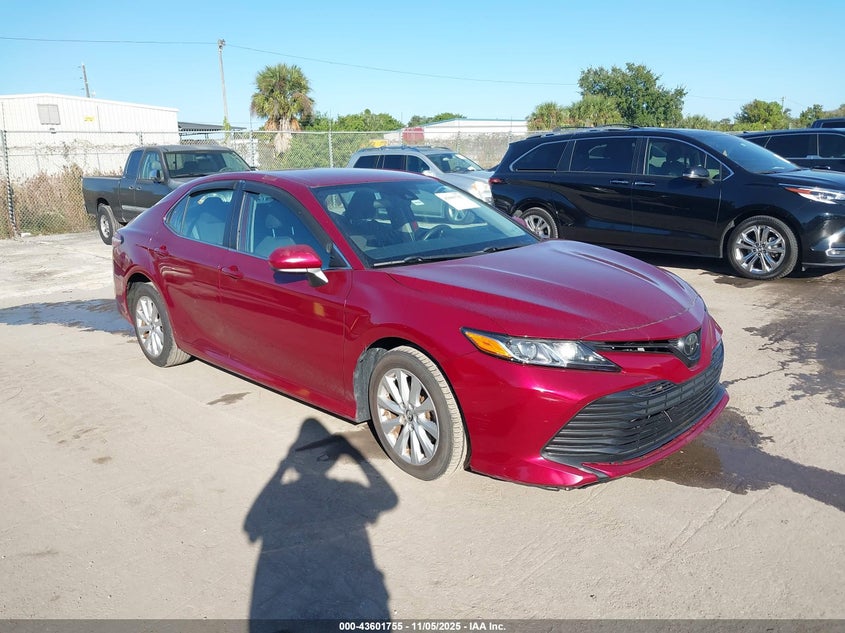 TOYOTA CAMRY LE