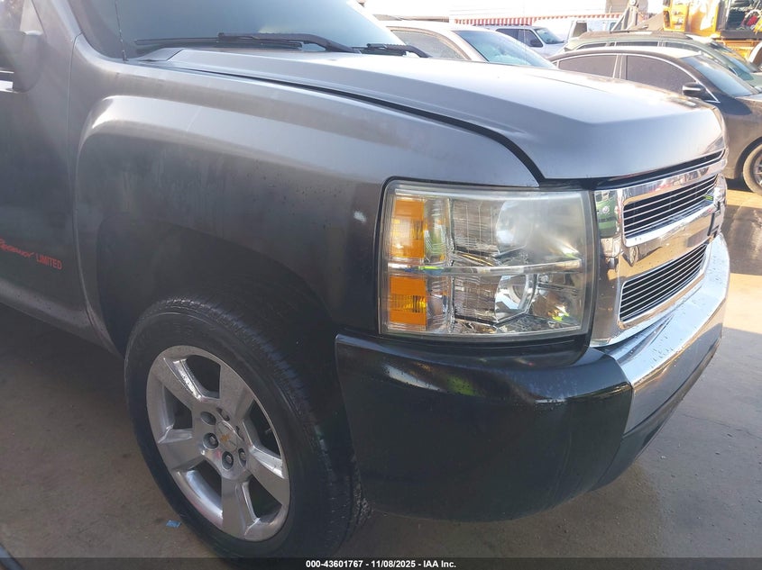 2008 Chevrolet Silverado 1500 Lt1 VIN: 3GCEC13J78G283981 Lot: 43601767