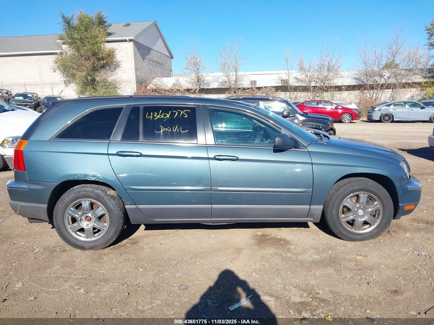 2005 Chrysler Pacifica Touring VIN: 2C4GF68485R243690 Lot: 43601775