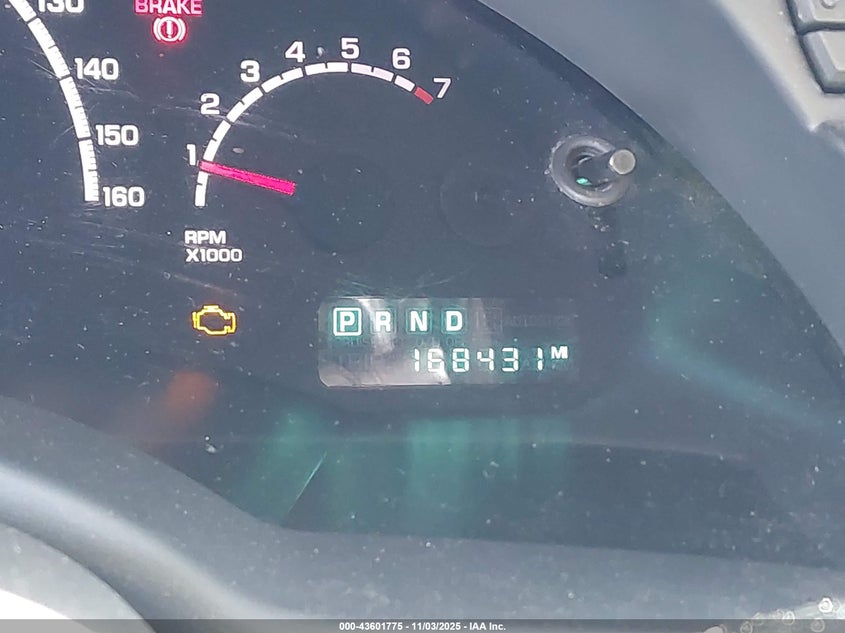 2005 Chrysler Pacifica Touring VIN: 2C4GF68485R243690 Lot: 43601775