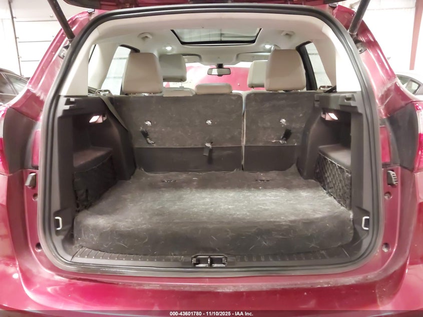 2015 Ford C-Max Hybrid Sel VIN: 1FADP5BUXFL124333 Lot: 43601780