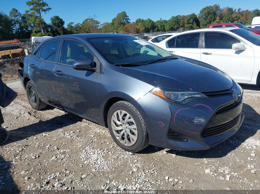2018 TOYOTA COROLLA LE - 2T1BURHE8JC985799