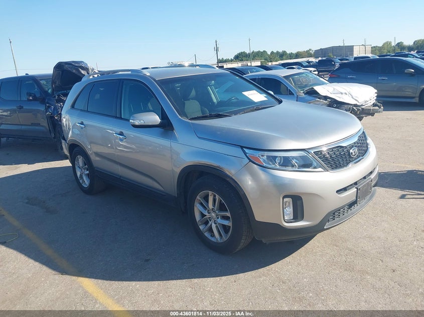 2015 KIA SORENTO LX - 5XYKT4A65FG550842