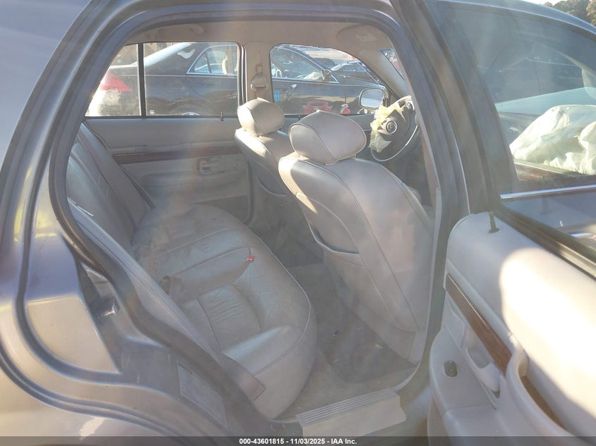 2001 Mercury Grand Marquis Ls VIN: 2MEFM75W71X601749 Lot: 43601815