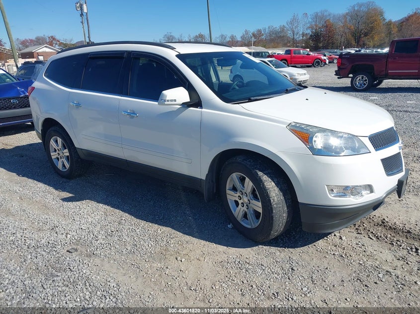 CHEVROLET TRAVERSE 1LT