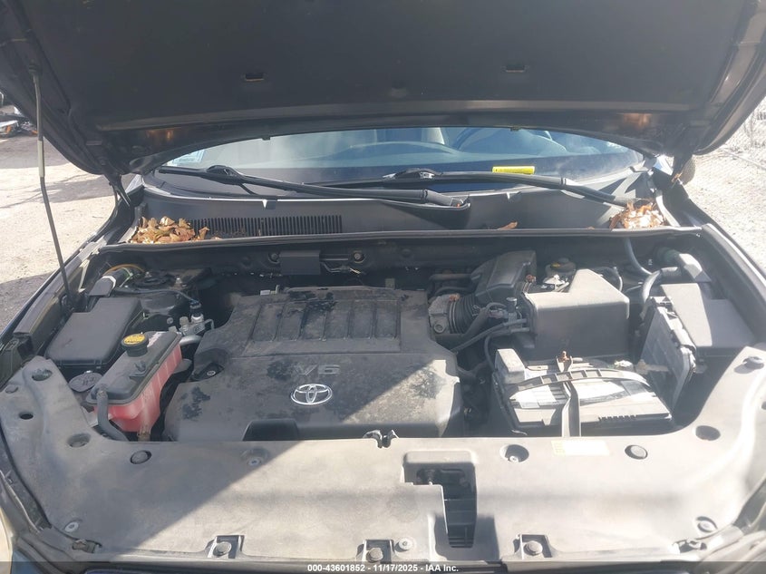 2009 Toyota Rav4 Limited V6 VIN: JTMBK31V79D002171 Lot: 43601852