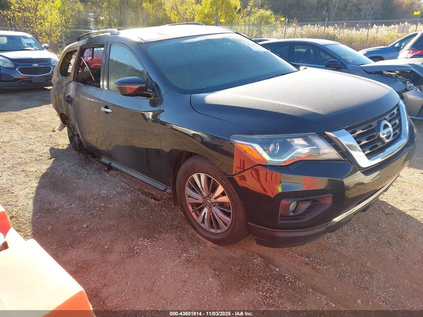 2017 NISSAN PATHFINDER SV - 5N1DR2MM6HC613519