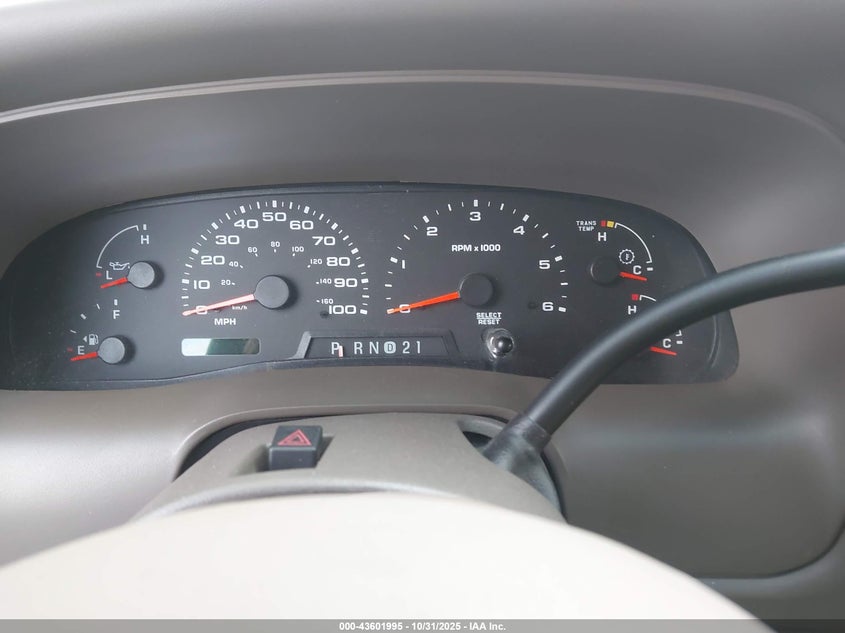 1FMNU43S52ED07793 2002 FORD EXCURSION photo no. 7