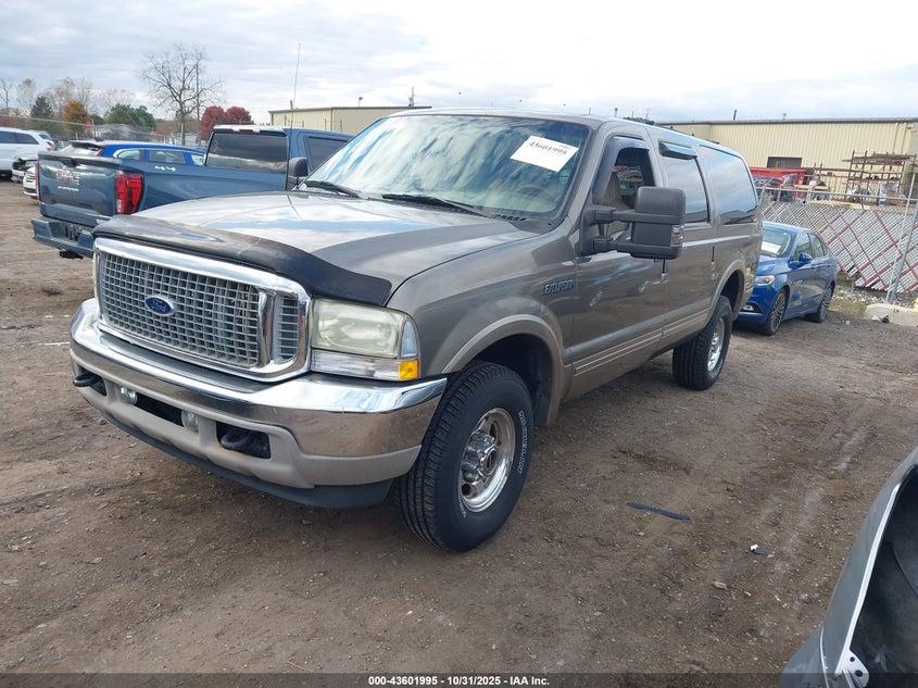 1FMNU43S52ED07793 2002 FORD EXCURSION photo no. 2